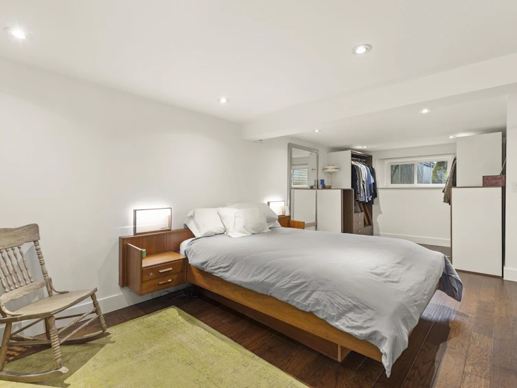2581 Venables Street, Vancouver, BC, V5K 2R2 - 24