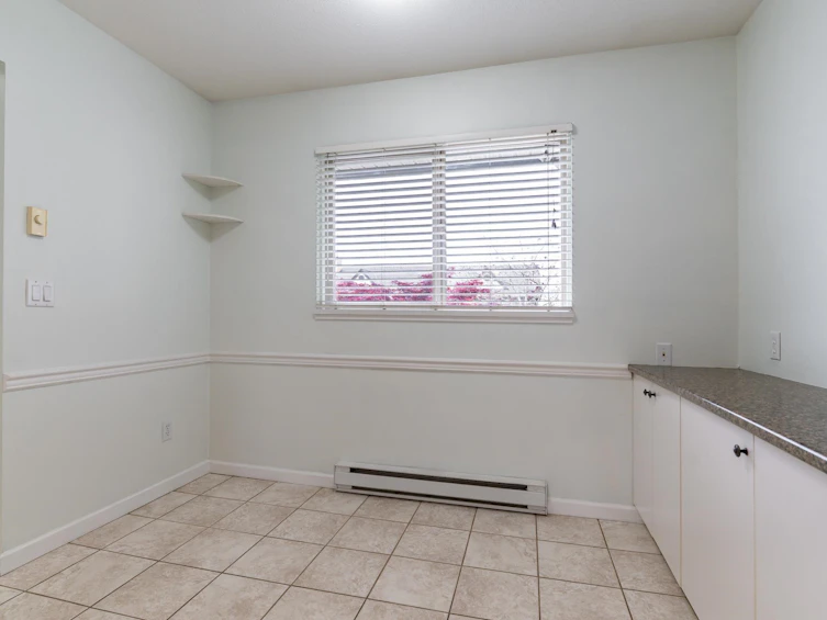 A311-4811 53 Street, Delta, BC, V4K 2Z3 - 9