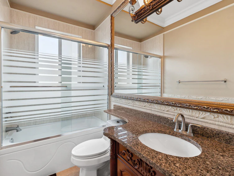 10051 Leonard Road, Richmond, BC, V7A 2N4 - 29