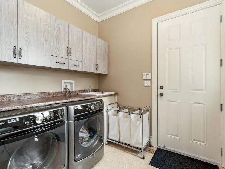 10051 Leonard Road, Richmond, BC, V7A 2N4 - 15