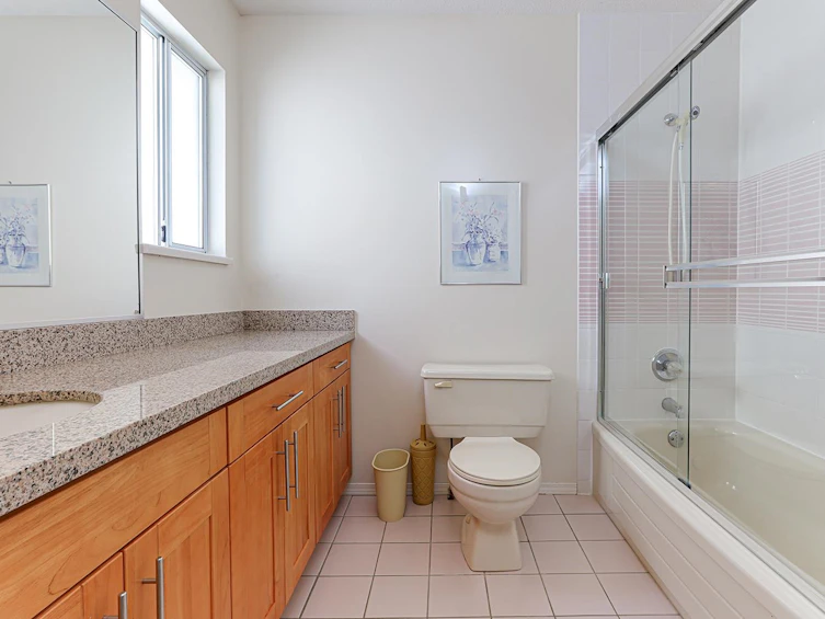 7880 French Street, Vancouver, BC, V6P 4V7 - 30