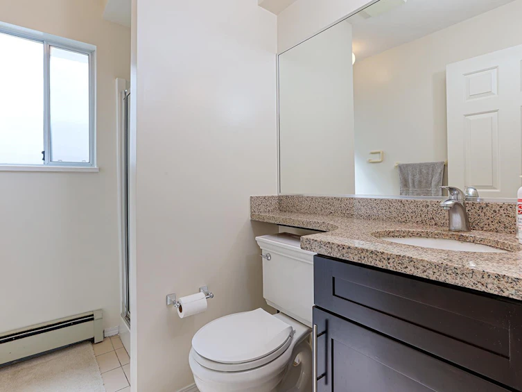 7880 French Street, Vancouver, BC, V6P 4V7 - 17