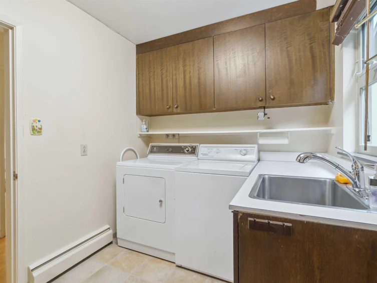 826 W 47th Avenue, Vancouver, BC, V5Z 2R8 - 18