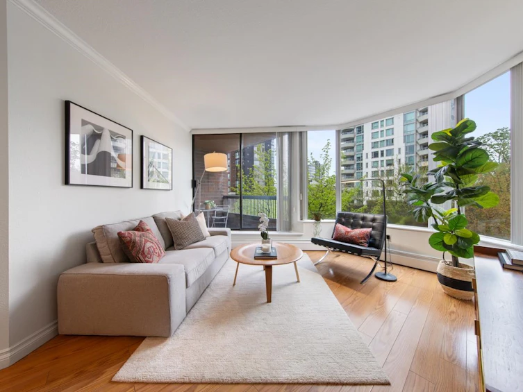 407-1330 Burrard Street, Vancouver, BC, V6Z 2B8 - 2