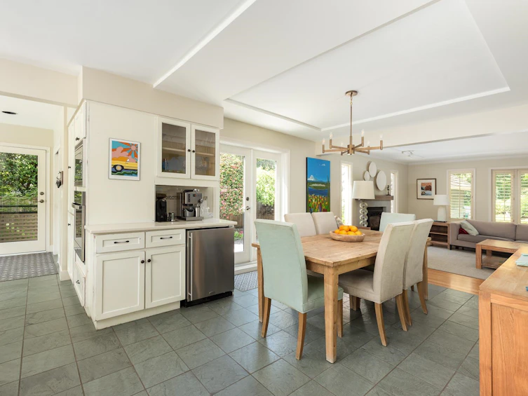 4399 Erwin Drive, West Vancouver, BC, V7V 1H7 - 8