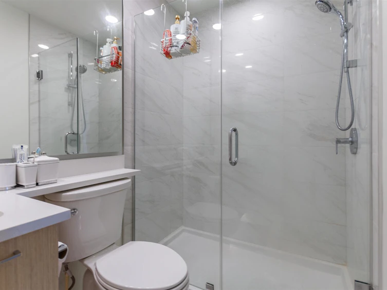 411-7588 16th Street, Burnaby, BC, V3N 0H8 - 14