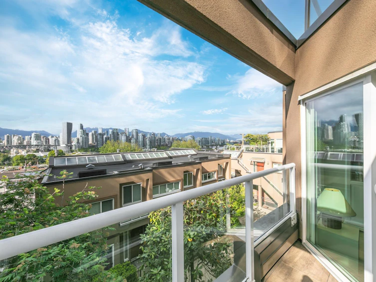 1223 W 8th Avenue, Vancouver, BC, V6H 1C7 - 9