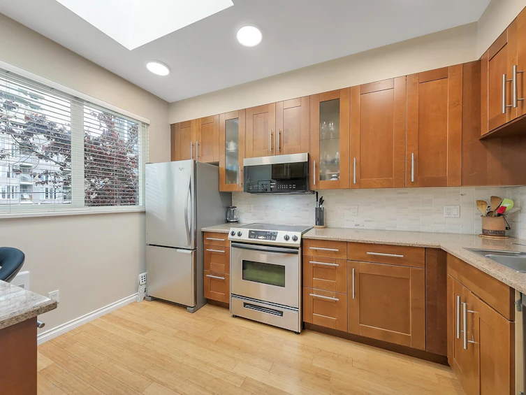 1223 W 8th Avenue, Vancouver, BC, V6H 1C7 - 15