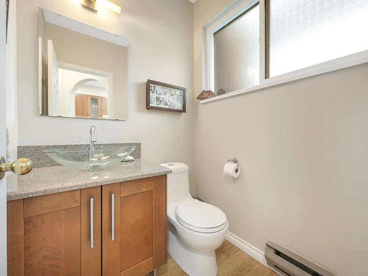1223 W 8th Avenue, Vancouver, BC, V6H 1C7 - 17