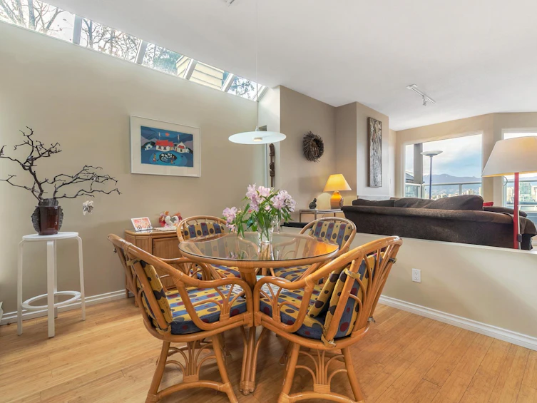 1223 W 8th Avenue, Vancouver, BC, V6H 1C7 - 10