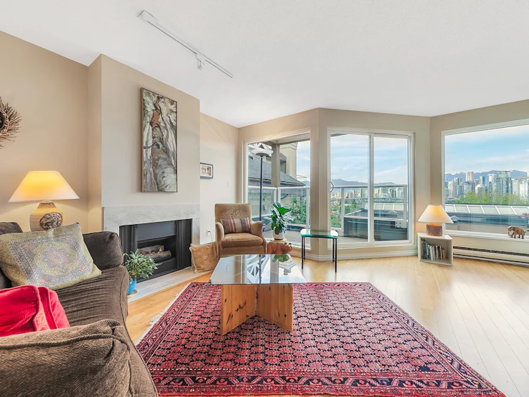 1223 W 8th Avenue, Vancouver, BC, V6H 1C7 - 4