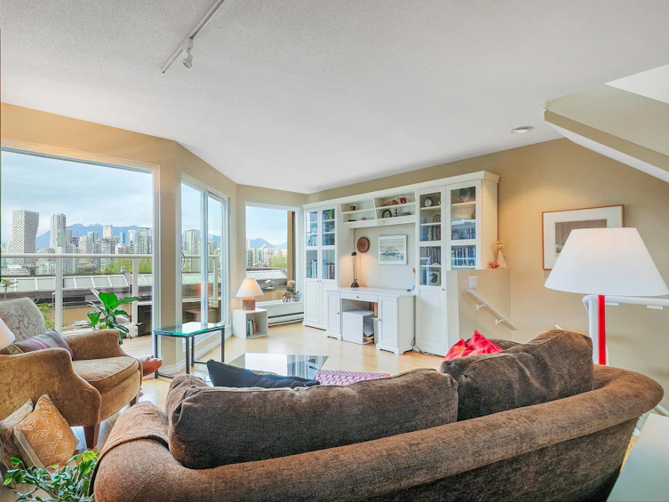 1223 W 8th Avenue, Vancouver, BC, V6H 1C7 - 5