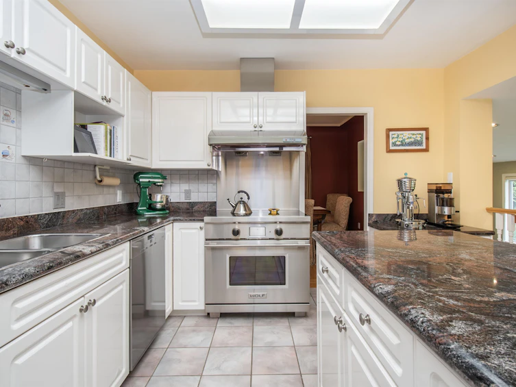 2104 W 57th Avenue, Vancouver, BC, V6P 1V4 - 11