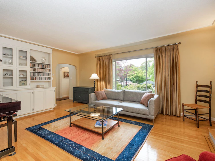 2104 W 57th Avenue, Vancouver, BC, V6P 1V4 - 5