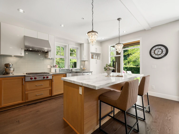 48-3639 Aldercrest Drive, North Vancouver, BC, V7G 0A1 - 4