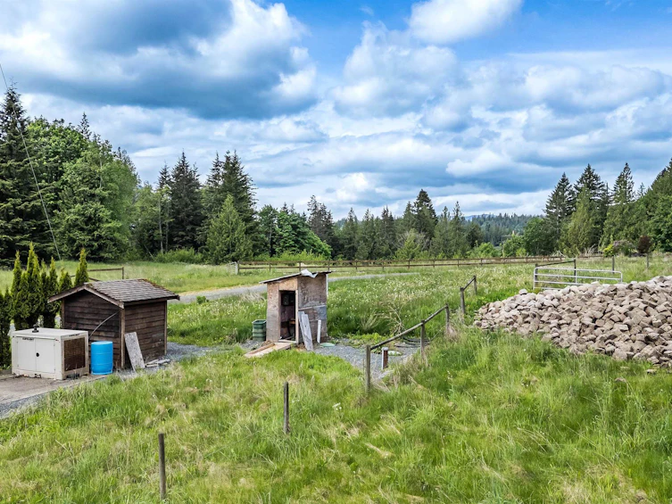 5175 Farnham Road, Chilliwack, BC, V4Z 1E7 - 9