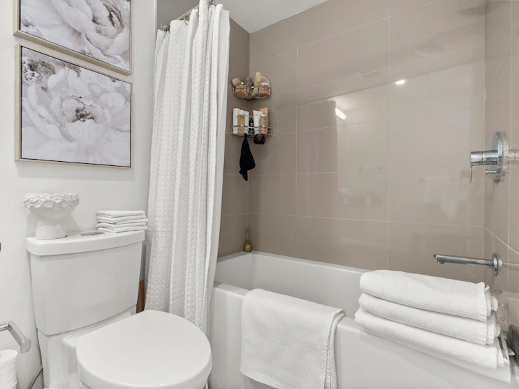 1206-1401 Hunter Street, North Vancouver, BC, V7J 0E2 - 18