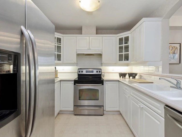 300-5835 Hampton Place, Vancouver, BC, V6T 2G2 - 10