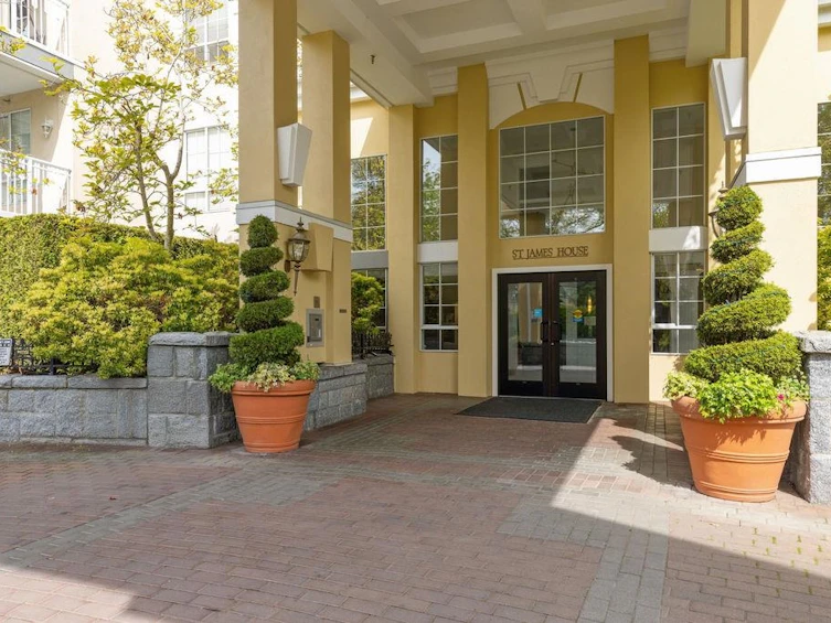 300-5835 Hampton Place, Vancouver, BC, V6T 2G2 - 33