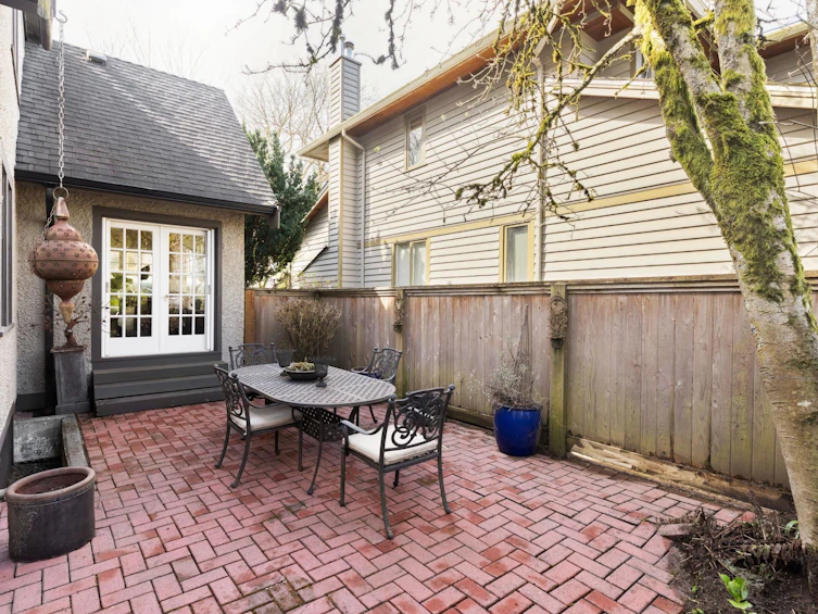 2627 W 37th Avenue, Vancouver, BC, V6N 2T3 - 38