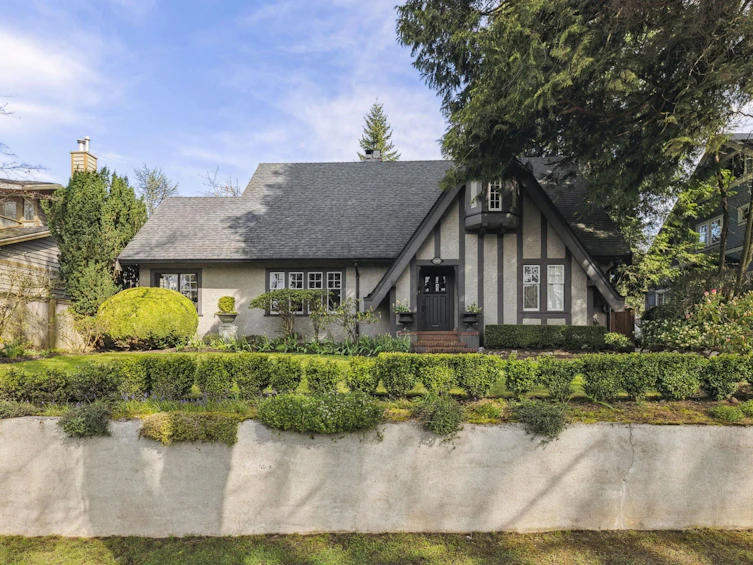 2627 W 37th Avenue, Vancouver, BC, V6N 2T3 - 3