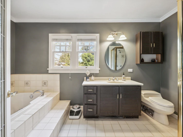 2627 W 37th Avenue, Vancouver, BC, V6N 2T3 - 24