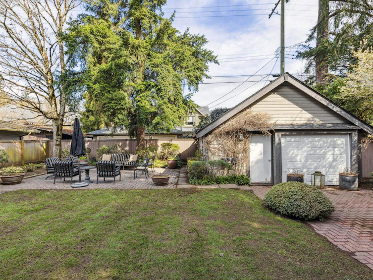 2627 W 37th Avenue, Vancouver, BC, V6N 2T3 - 39
