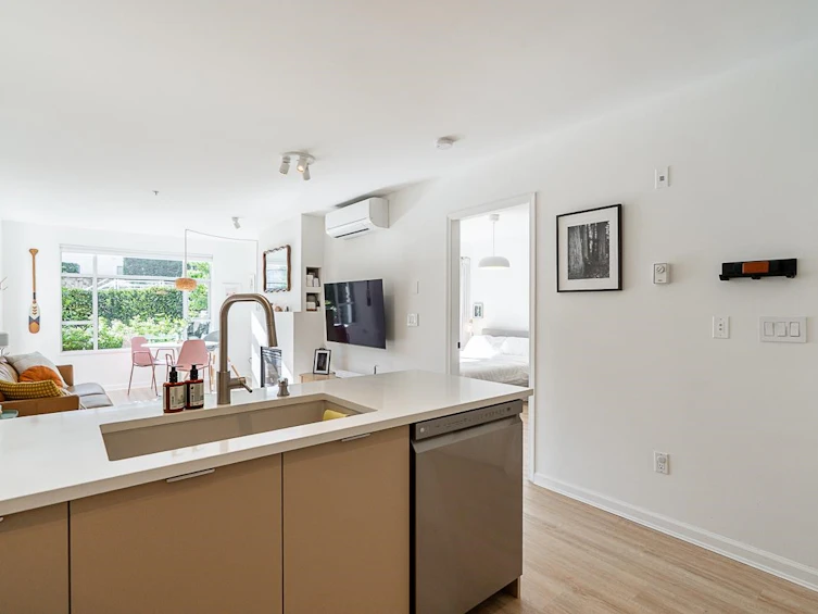 106-3625 Windcrest Drive, North Vancouver, BC, V7G 2S6 - 4