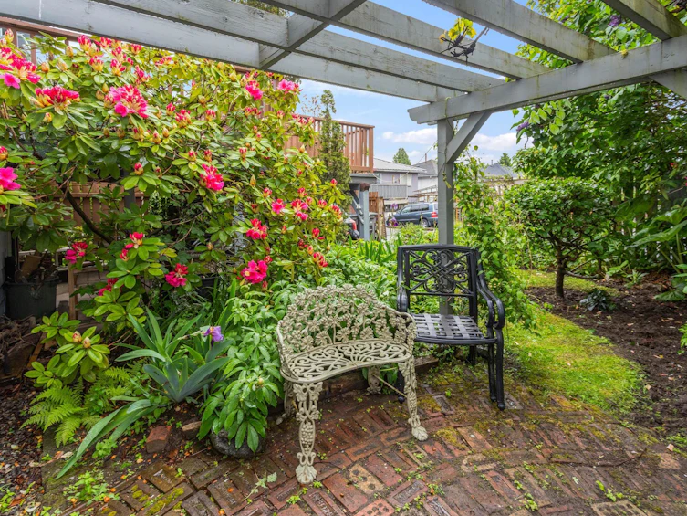 1556 E 26th Avenue, Vancouver, BC, V5N 2V9 - 28