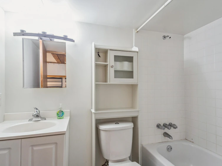 1556 E 26th Avenue, Vancouver, BC, V5N 2V9 - 20