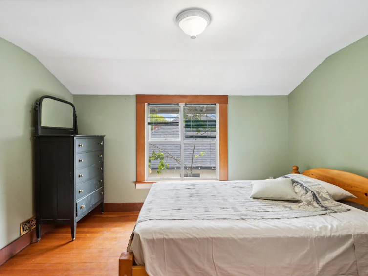 1556 E 26th Avenue, Vancouver, BC, V5N 2V9 - 12