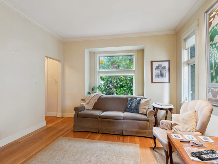 1556 E 26th Avenue, Vancouver, BC, V5N 2V9 - 4
