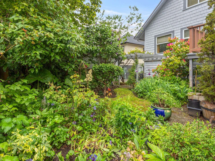 1556 E 26th Avenue, Vancouver, BC, V5N 2V9 - 24