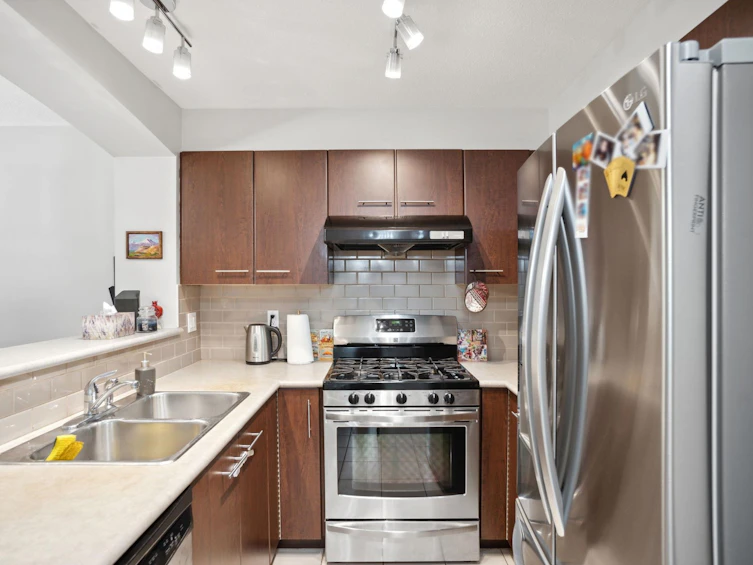 3205-5119 Garden City Road, Richmond, BC, V6X 4H8 - 3