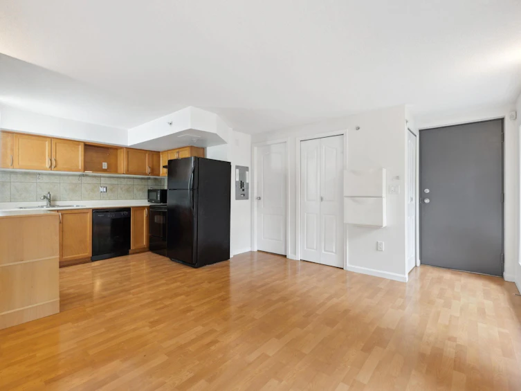 101-189 Ontario Place, Vancouver, BC, V5W 4C6 - 12