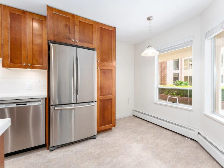 105-7251 Minoru Boulevard, Richmond, BC, V6Y 3P5 - 3