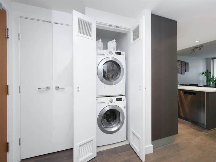 611-288 W 1st Avenue, Vancouver, BC, V5Y 0E9 - 34