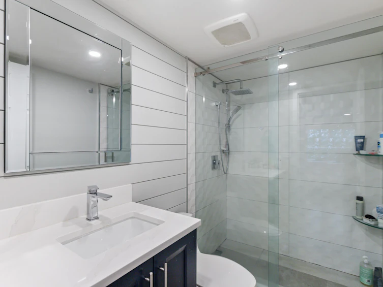 102-1830 E Southmere Crescent, Surrey, BC, V4A 9C2 - 26