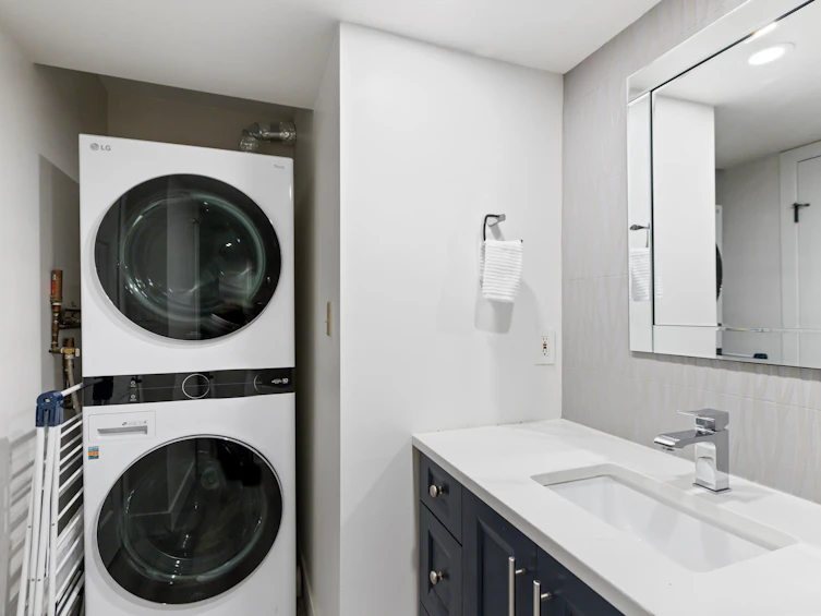 102-1830 E Southmere Crescent, Surrey, BC, V4A 9C2 - 31