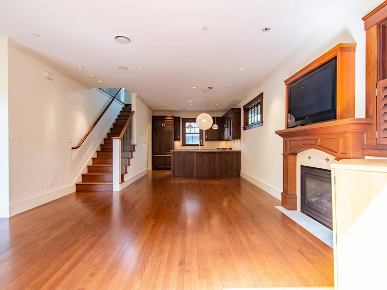 1929 W 15th Avenue, Vancouver, BC, V6J 2L2 - 4
