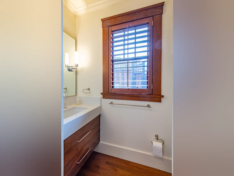 1929 W 15th Avenue, Vancouver, BC, V6J 2L2 - 13