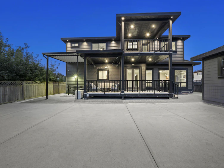 11628 78a Avenue, Delta, BC, V4C 6V8 - 3