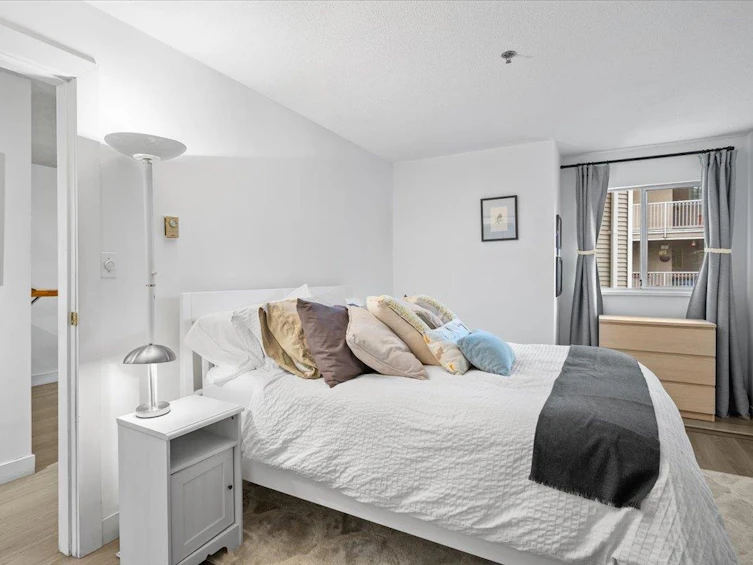 206-1465 Comox Street, Vancouver, BC, V6G 1N9 - 13