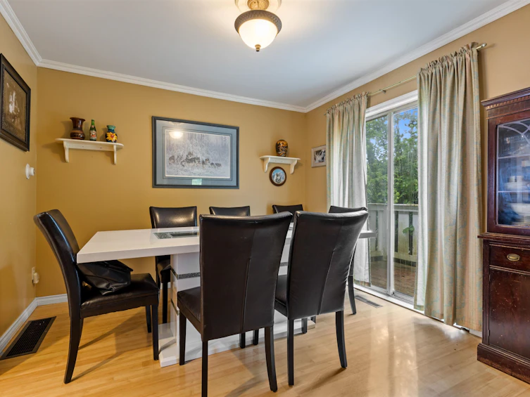 6828 144 Street, Surrey, BC, V3W 5R7 - 24