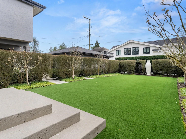 2496 W 36th Avenue, Vancouver, BC, V6M 1L6 - 13