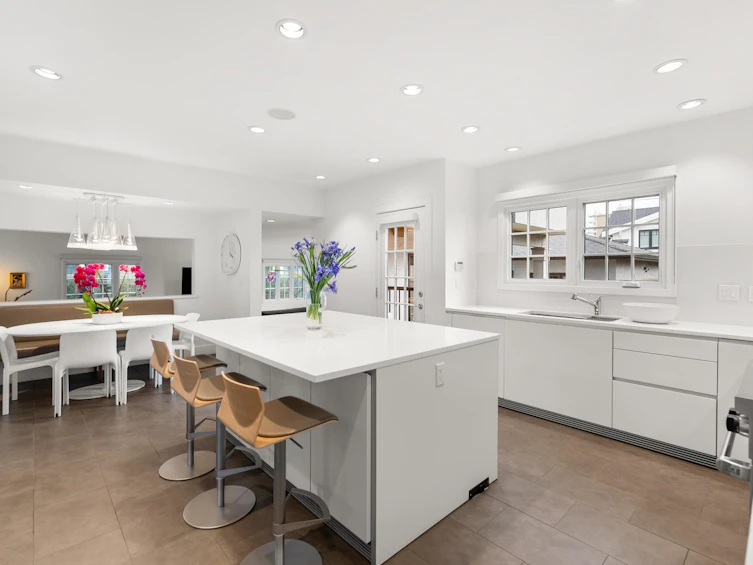 2496 W 36th Avenue, Vancouver, BC, V6M 1L6 - 18