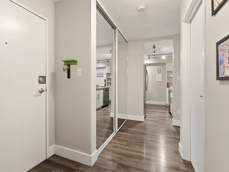 304-1040 E Broadway, Vancouver, BC, V5T 4N7 - 14