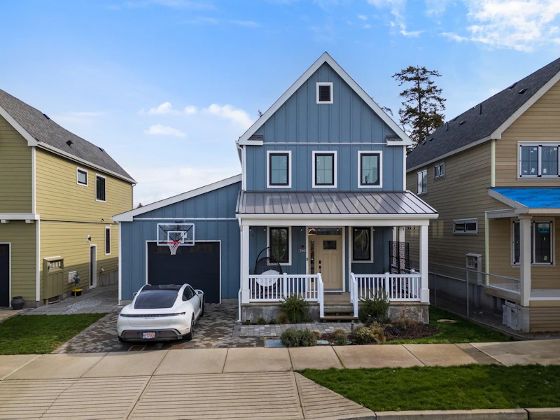 240 Parkside Street, Delta BC