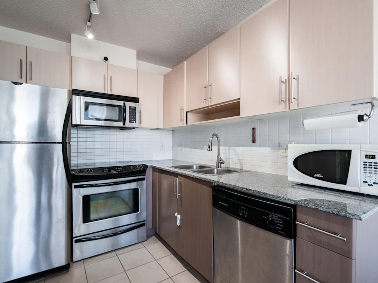 1903-550 Taylor Street, Vancouver, BC, V6B 1R1 - 6