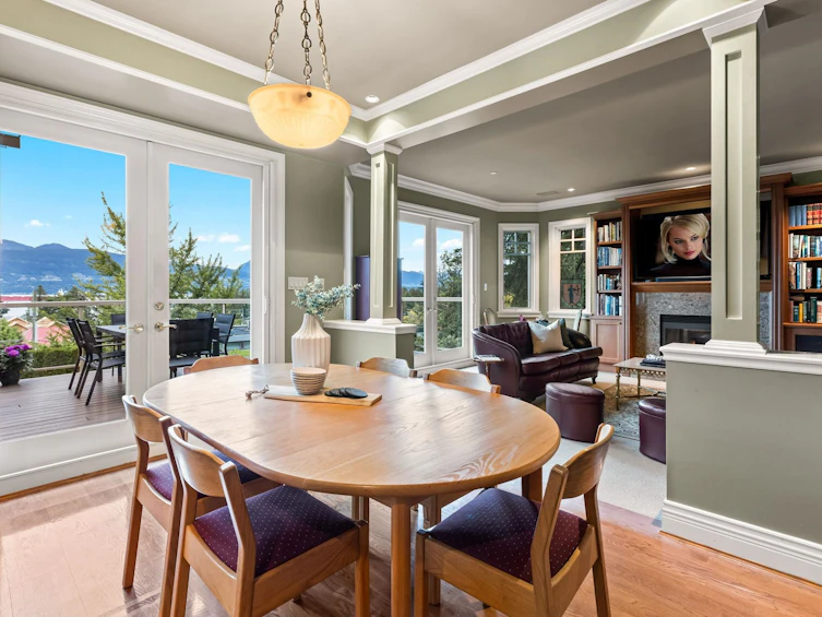 4535 W 1st Avenue, Vancouver, BC, V6R 1H7 - 12
